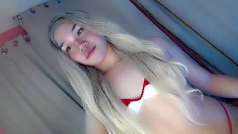 lexie online show from December 21, 3:09 pm