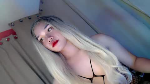 lexie online show from December 23, 2:35 am