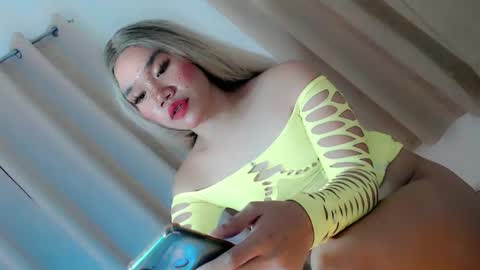 lexie online show from February 24, 4:47 pm