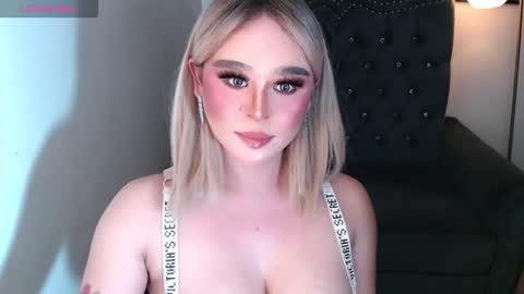 CARMINA online show from October 17, 2:37 am