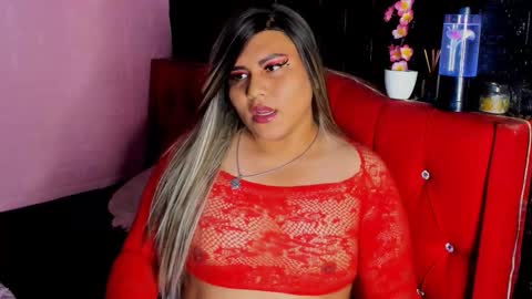 Snapshot of sussan__dirty chatting on October 28, 11:46 pm Sussan online show from October 28, 11:46 pm