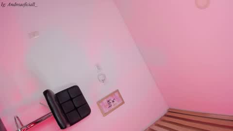 Cell Me Andrea online show from March 12, 2:27 am