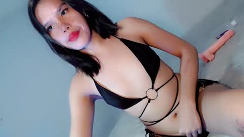 APPLE DE APPP online show from February 23, 11:11 am