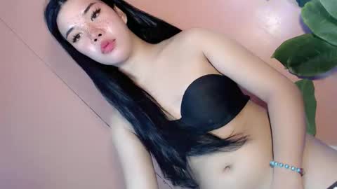 sweet_katrina69 online show from March 18, 11:59 pm
