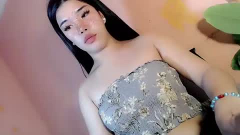 sweet_katrina69 online show from March 23, 2:38 am