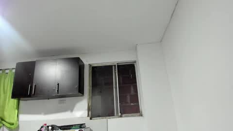 sweet_kitty_777 online show from April 27, 9:29 am