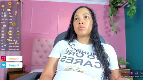 Yeileen online show from May 19, 11:00 pm