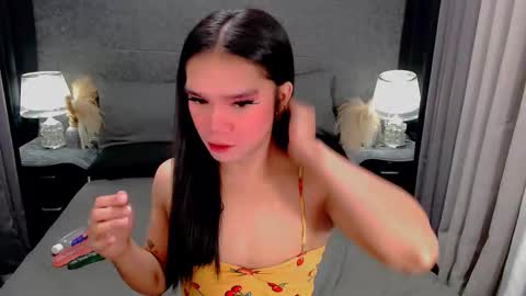 bea takashi  online show from March 12, 10:31 am