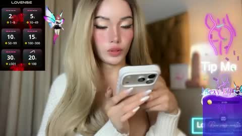 Candy online show from January 31, 7:11 pm