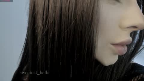 Bella online show from April 22, 9:11 pm