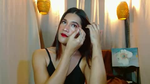 sweetvictoria2000 online show from February 4, 12:44 pm