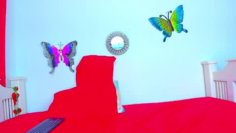 tasty_alan_ online show from February 2, 5:42 am
