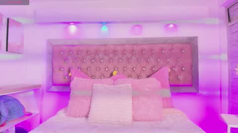 Sofia online show from March 3, 1:40 pm