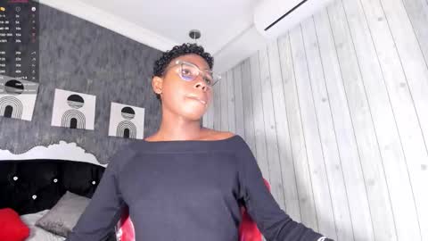 teylor online show from March 27, 9:16 pm