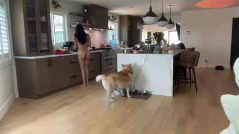 babygirlmami online show from June 1, 7:15 pm