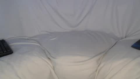 tiny_d online show from May 3, 7:24 am