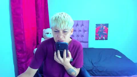 tomboygirl69 online show from February 5, 2:59 pm