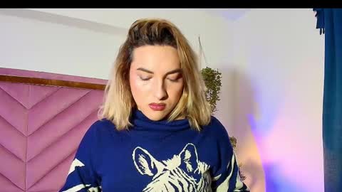 Snapshot of tomlondon_ chatting on September 30, 12:16 pm online show from September 30, 12:16 pm