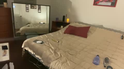 USA GURL online show from January 20, 9:24 am