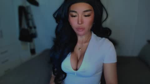 ALMIGHTY GODDESS VALENTINA online show from March 8, 12:03 am