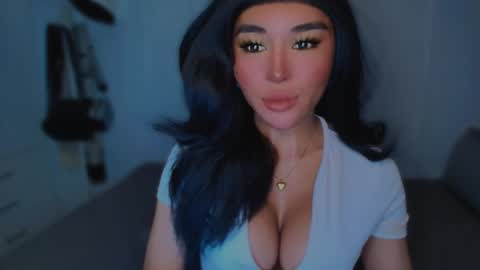 ALMIGHTY GODDESS VALENTINA online show from March 10, 5:00 am