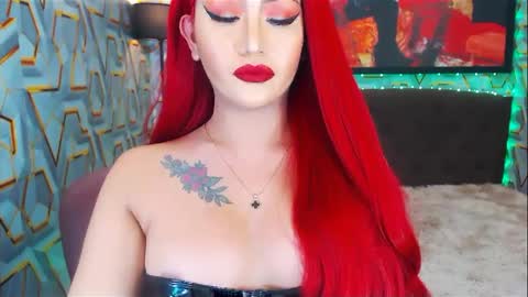 Snapshot of transplayfullolivia chatting on December 17, 11:38 pm KYLIE BELLA  TS online show from December 17, 11:38 pm