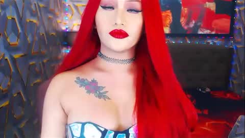 Snapshot of transplayfullolivia chatting on December 28, 2:01 am KYLIE BELLA  TS online show from December 28, 2:01 am