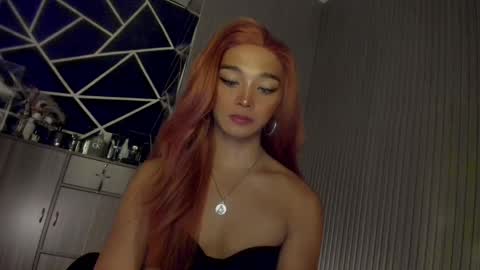 Ms Ella online show from December 6, 4:56 pm