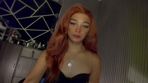 Ms Ella online show from December 18, 11:56 am