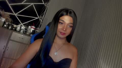 Ms Ella online show from February 21, 1:33 pm