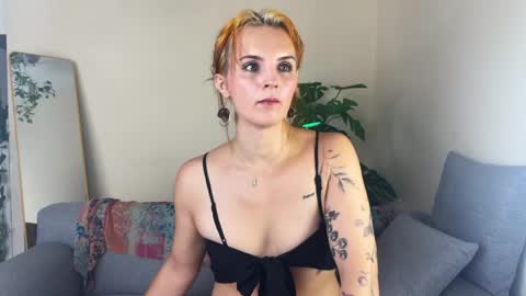 Trista online show from June 1, 3:30 am