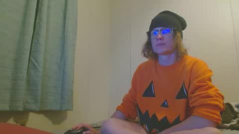 TylerAlternative online show from December 25, 5:05 am