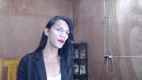 Ur Lovely Pricious online show from May 15, 12:24 pm