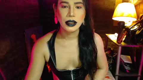 queen norelle online show from February 8, 8:59 pm