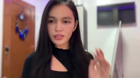 Amira online show from November 24, 5:53 am