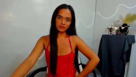 natalie online show from May 28, 6:39 pm