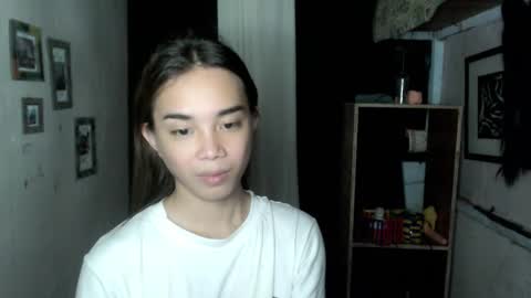 Snapshot of uxie_mew chatting on October 23, 5:00 am Ahn Chiyo online show from October 23, 5:00 am