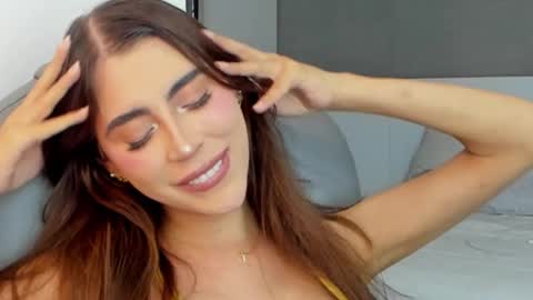 Angela online show from January 9, 8:55 pm