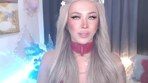 Amanda online show from April 18, 7:58 pm