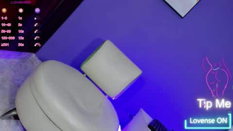 valentina_horny777 online show from October 27, 8:00 am