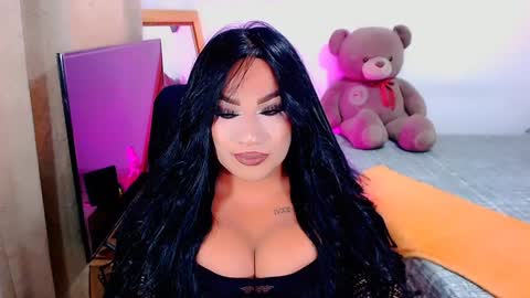    online show from December 17, 8:10 pm