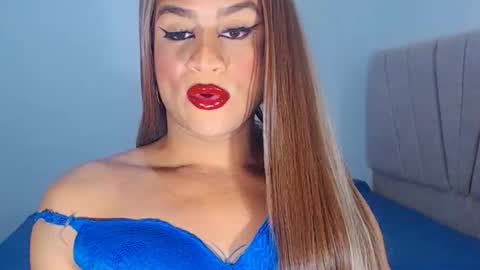 VALENTINA   online show from December 19, 7:08 pm
