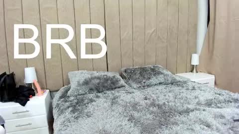 valery online show from February 14, 4:09 am