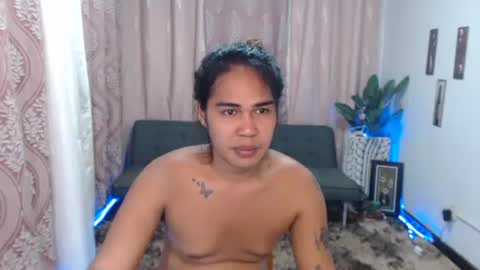 Snapshot of vampy_ebony_laxine chatting on September 17, 9:36 am vampy_ebony_laxine online show from September 17, 9:36 am