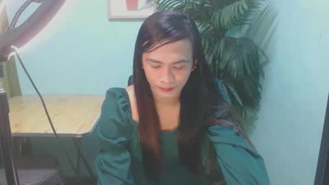 verhenia online show from December 9, 3:40 am