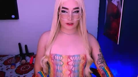 Milagros  online show from April 10, 5:57 am