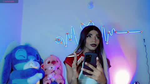 violeta_r_01 online show from June 9, 5:39 am