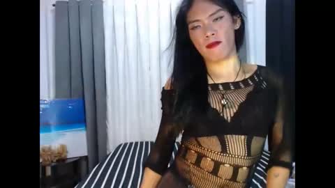 Kylie online show from October 27, 11:18 am