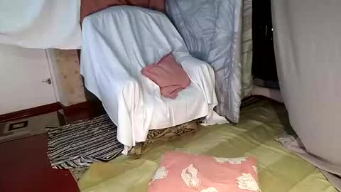 Violetta Elysia online show from April 7, 4:57 am