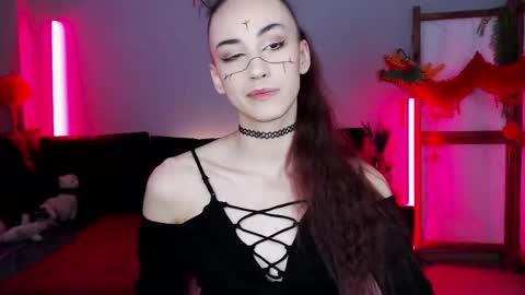 Snapshot of wildorchid_ chatting on February 17, 6:09 am Master Kieran hehim online show from February 17, 6:09 am